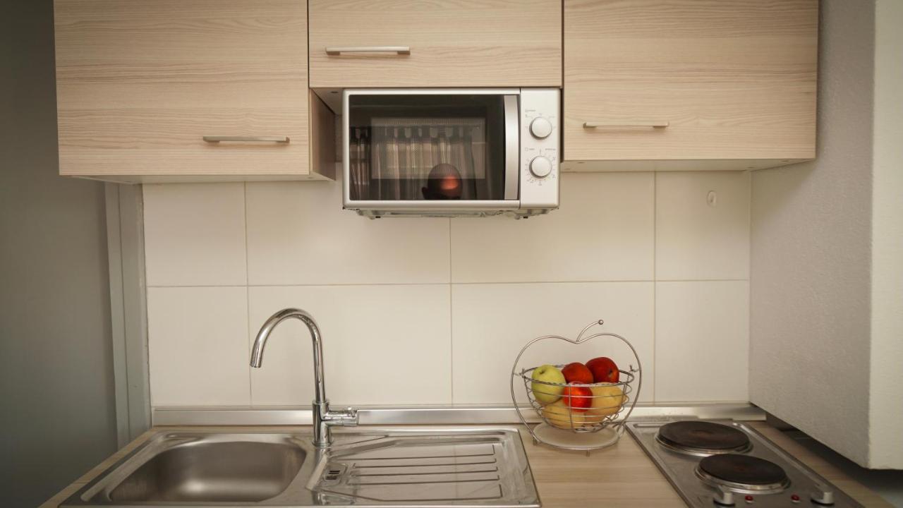 Apartments Roberta Novigrad  Екстер'єр фото