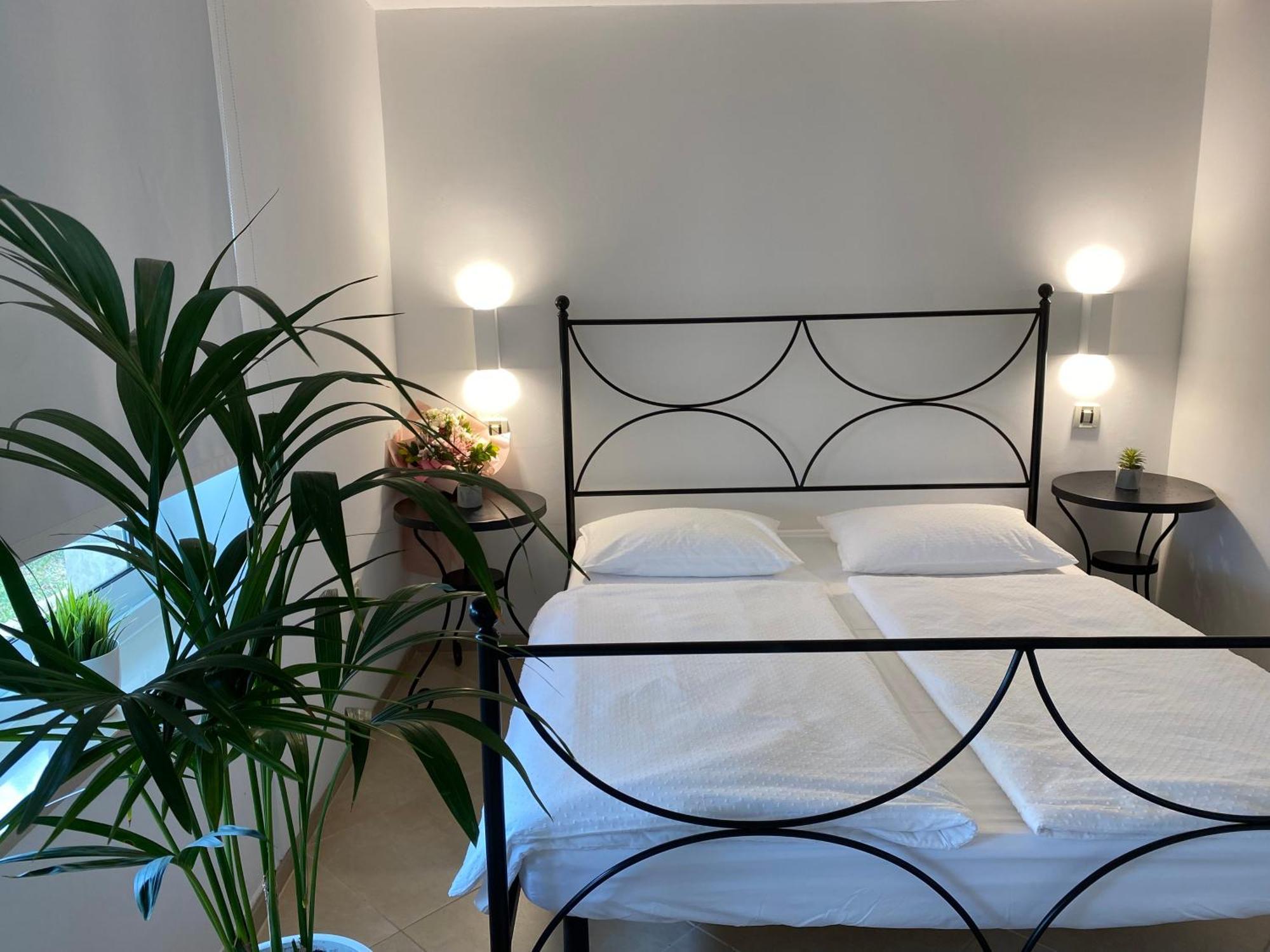 Apartments Roberta Novigrad  Екстер'єр фото